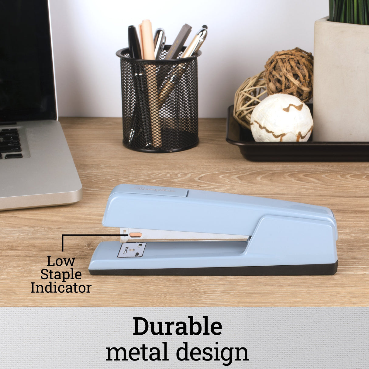 Swingline 747 Classic Stapler, 30 Sheets, Sky Blue